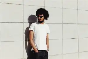 抠门男人的面相