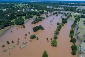 梦见洪水是什么意思